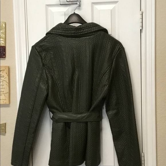 Ladies Olive Green Jacket - Picture 10 of 11